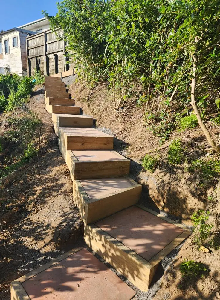 After: Timber steps and terracotta paving in Titirangi